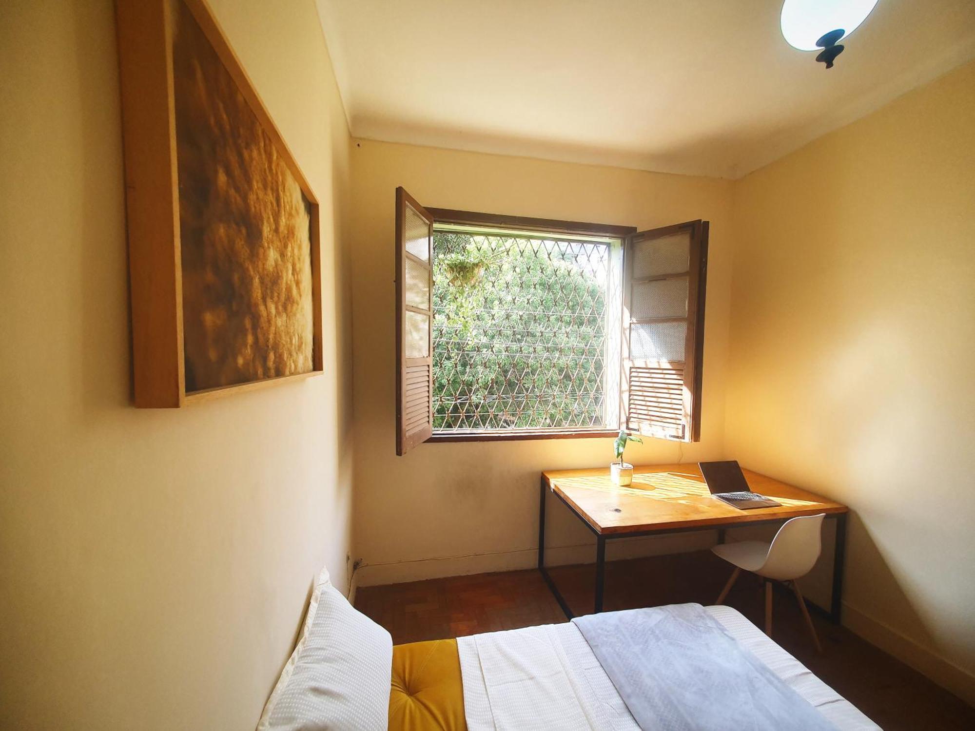 בלו הוריזונטה Quarto Casal Com Janela Casa Caramel מראה חיצוני תמונה